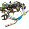 Pulsera de hilo COLORES con dijes de diferentes metales, piedras y amuletos