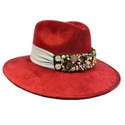 Sombrero de Gamuza VINO con cinta de mezclilla tejida y diferentes dijes bordados